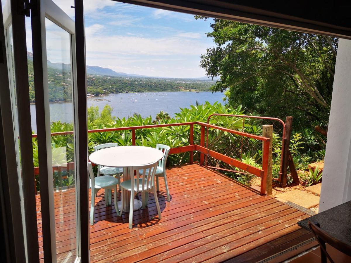 Letamong Bed & Breakfast Hartbeespoort Ngoại thất bức ảnh