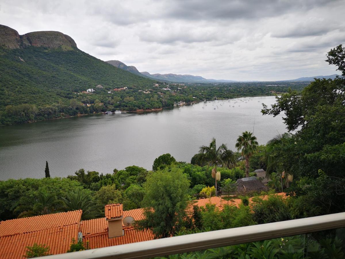 Letamong Bed & Breakfast Hartbeespoort Ngoại thất bức ảnh