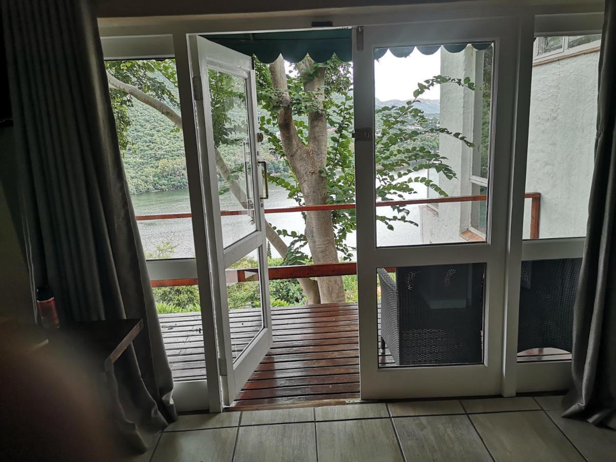 Letamong Bed & Breakfast Hartbeespoort Ngoại thất bức ảnh