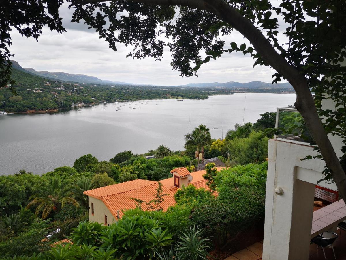 Letamong Bed & Breakfast Hartbeespoort Ngoại thất bức ảnh