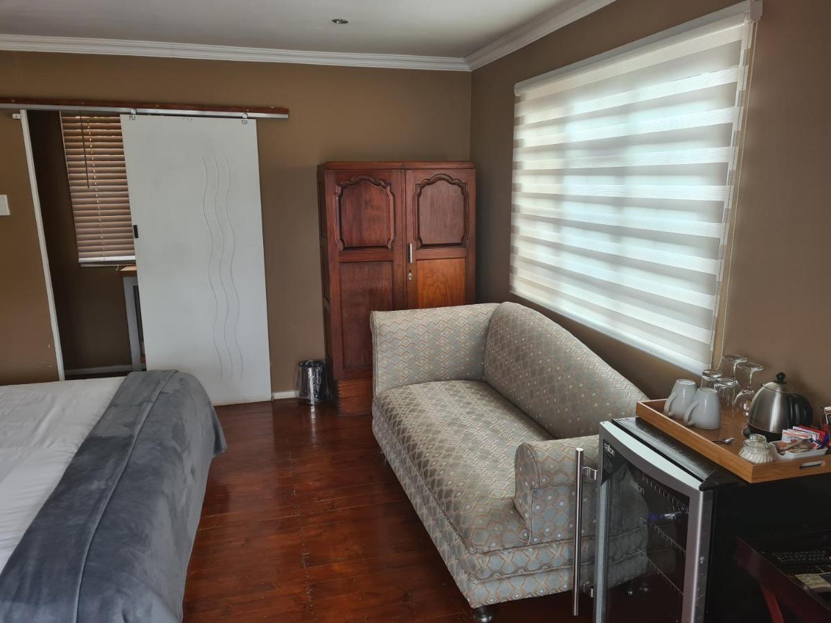 Letamong Bed & Breakfast Hartbeespoort Ngoại thất bức ảnh